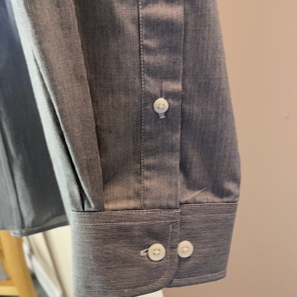 Croft & Barrow classic fit blue thin striped dress shirt - Picture 5 of 6